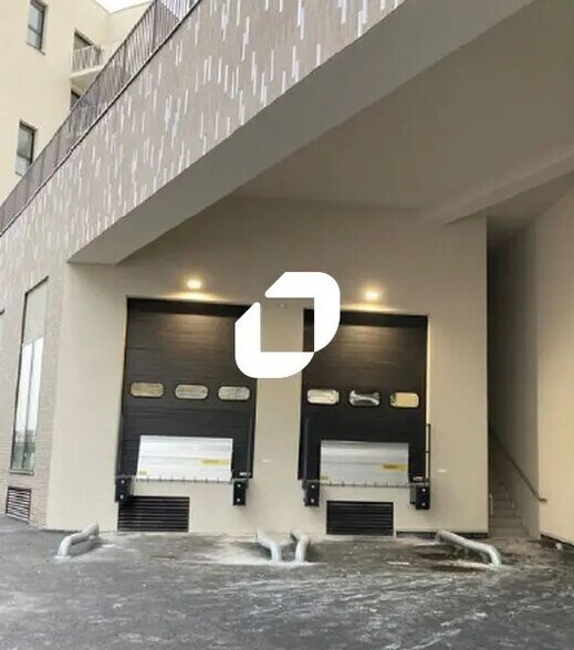 Flex dans Ivry-sur-Seine à louer - Photo du bâtiment - Image 3 de 6
