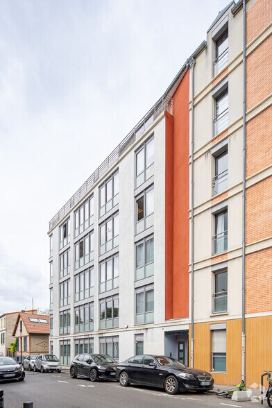 Bureau dans Montreuil à louer - Photo du bâtiment - Image 2 de 2