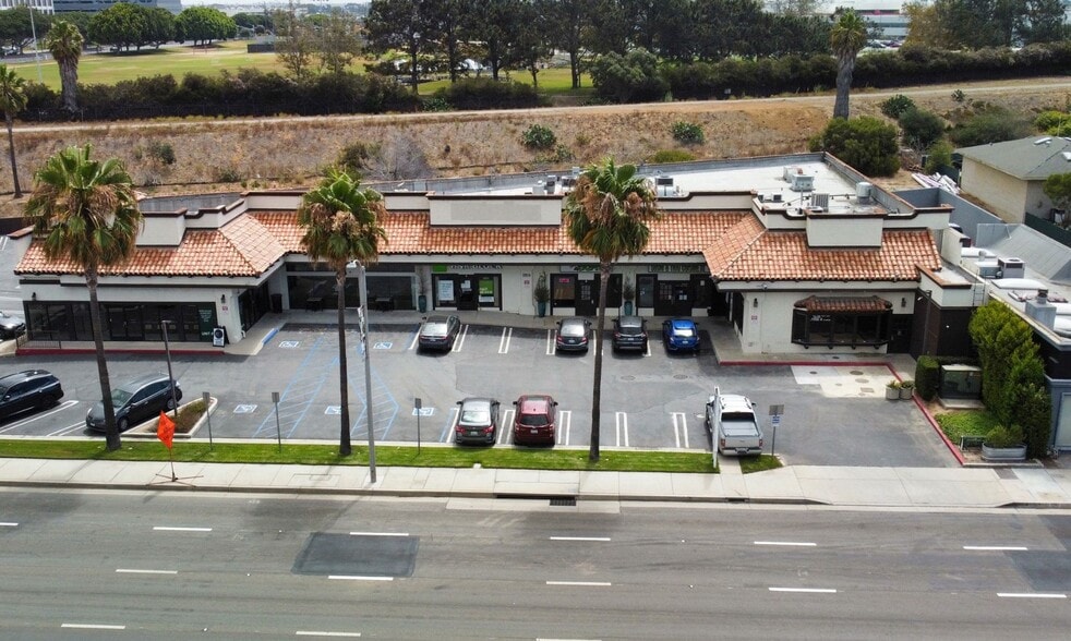 150 S Pacific Coast Hwy, El Segundo, CA for lease - Building Photo - Image 2 of 6