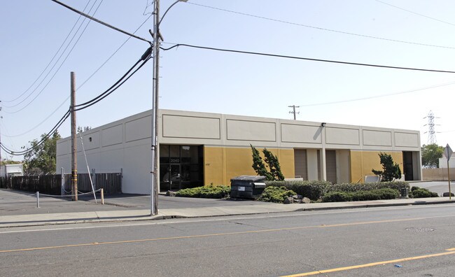 More details for 2040-2048 Farallon Dr, San Leandro, CA - Industrial for Lease