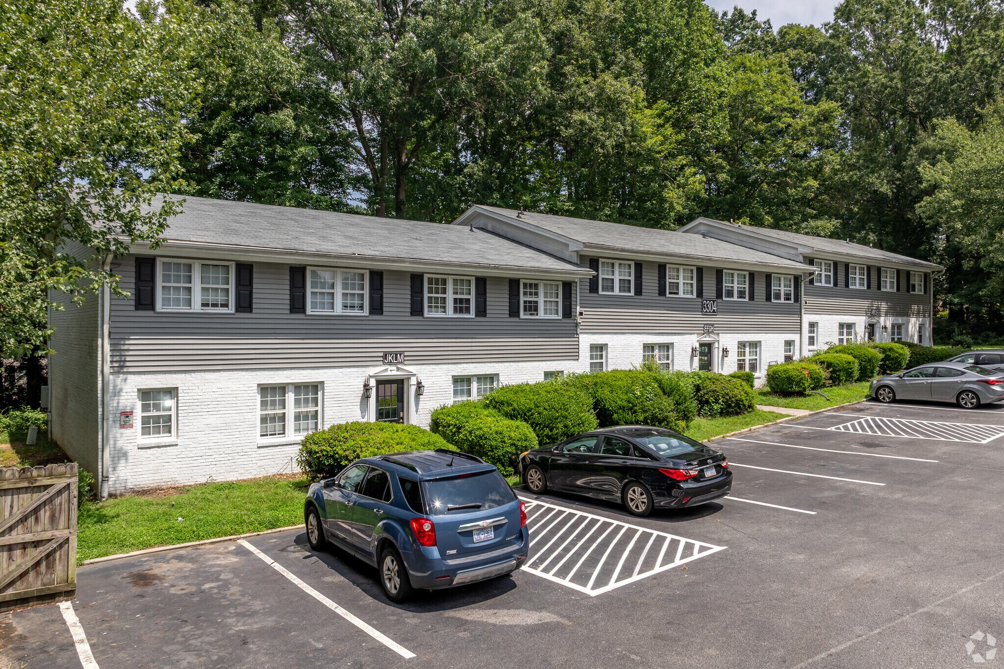 3300 N Elm St, Greensboro, NC à vendre Photo principale- Image 1 de 16