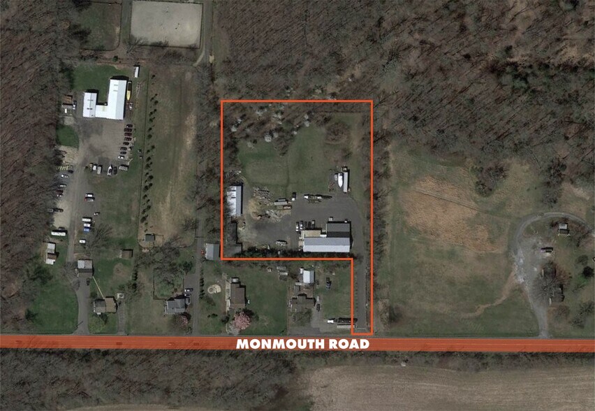 1361A Monmouth Rd, Mount Holly, NJ à vendre - Photo du bâtiment - Image 3 de 3