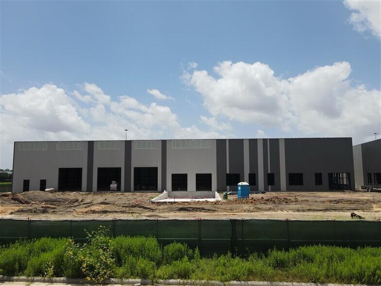 14213 Old Chocolate Bayou Rd, Houston, TX for sale - Building Photo - Image 3 of 4