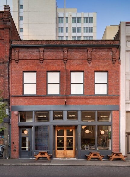 827 SW Second Ave, Portland, OR for lease - Primary Photo - Image 1 of 4