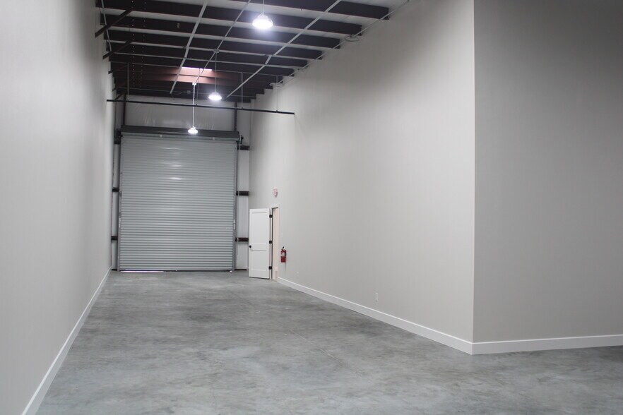 21631 Rhodes Rd, Spring, TX à louer - Photo intérieure - Image 3 de 62