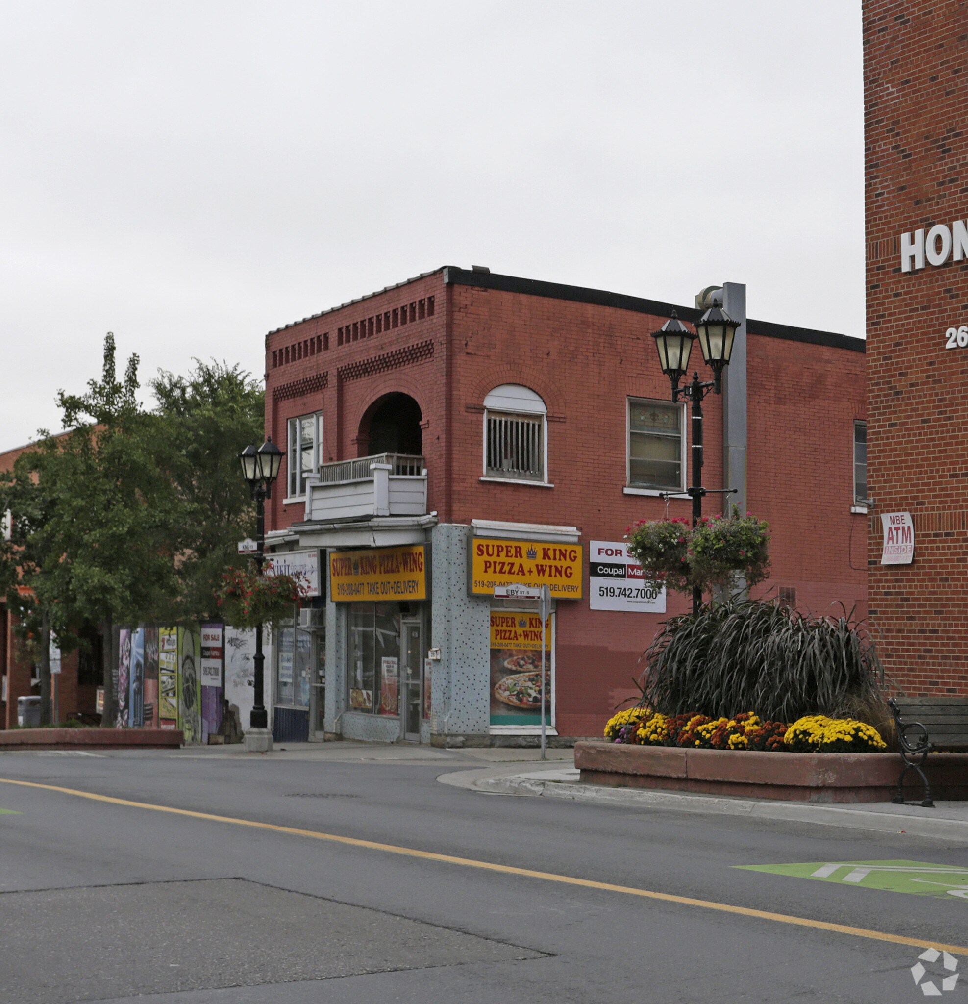 287 King St E, Kitchener, ON à vendre Photo principale- Image 1 de 1
