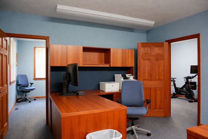 1070 Route 134, South Dennis, MA à vendre - Photo du bâtiment - Image 3 de 26