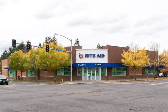 More details for 305 Cooper Point Dr, Olympia, WA - Retail for Sale