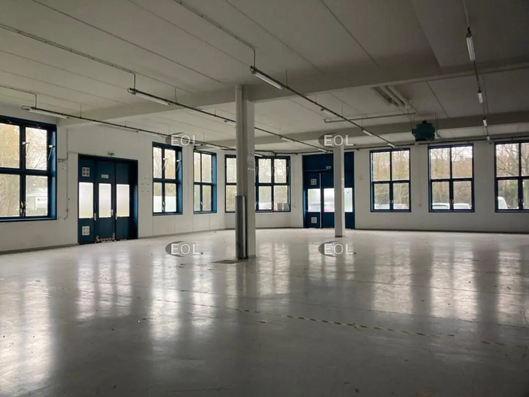 Flex in Fresnes for lease Interior Photo- Image 1 of 5