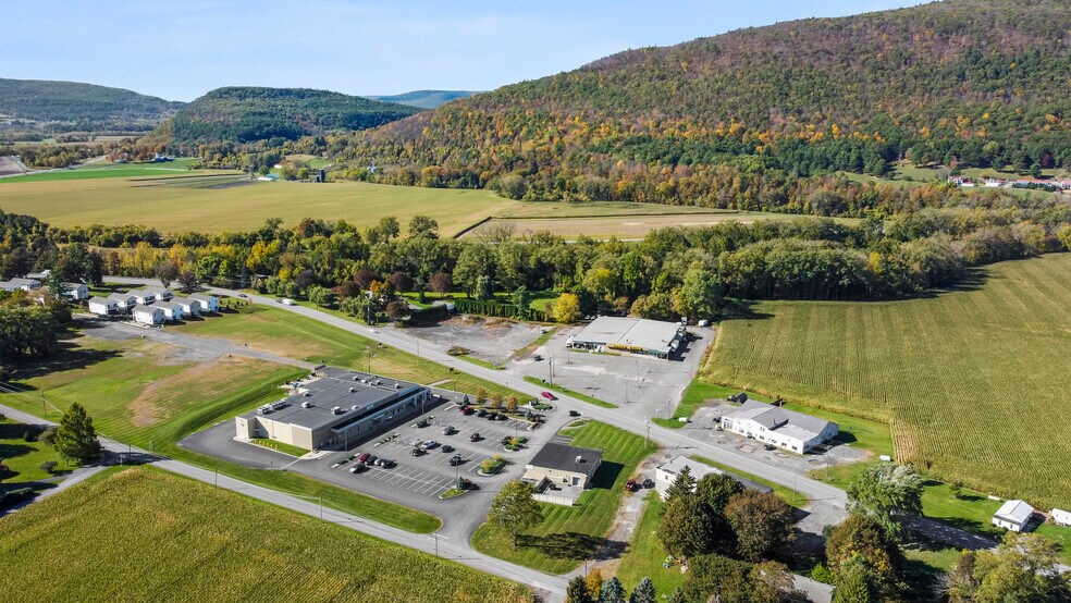 174 Marjorie Ln, Middleburgh, NY à vendre - Photo du bâtiment - Image 3 de 29