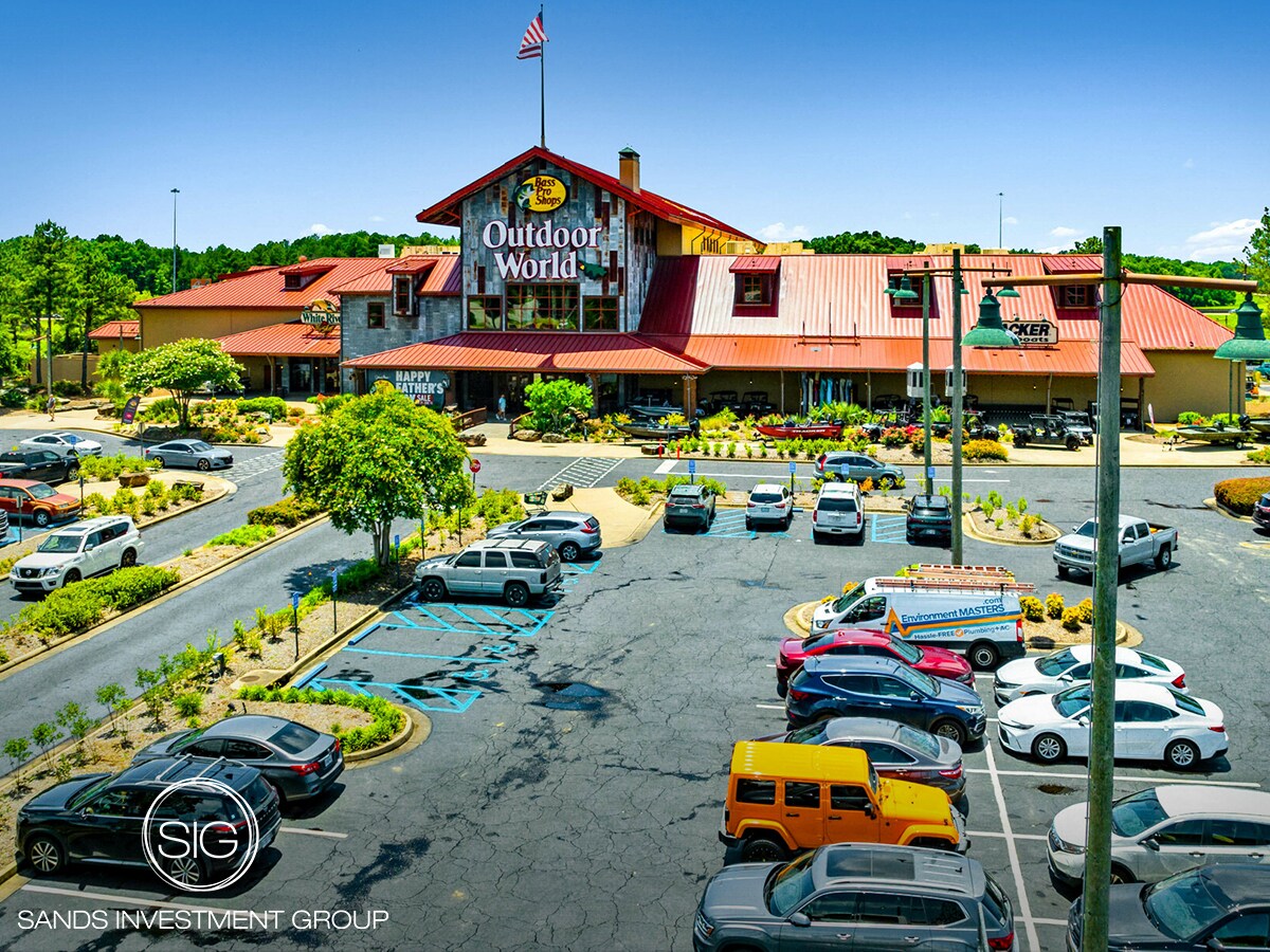 100 Bass Pro Dr, Pearl, MS à vendre Photo du bâtiment- Image 1 de 7