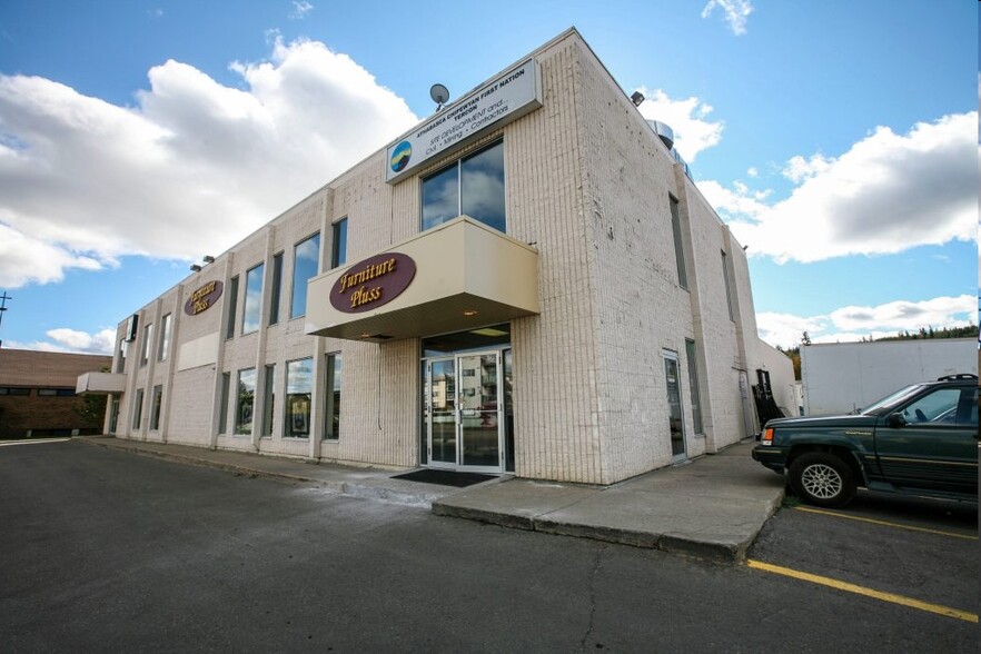 9401 Franklin Av, Fort McMurray, AB for lease - Primary Photo - Image 1 of 1