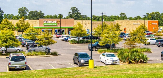Walmart Market, Alexandria, LA à vendre - Photo du bâtiment - Image 2 de 7