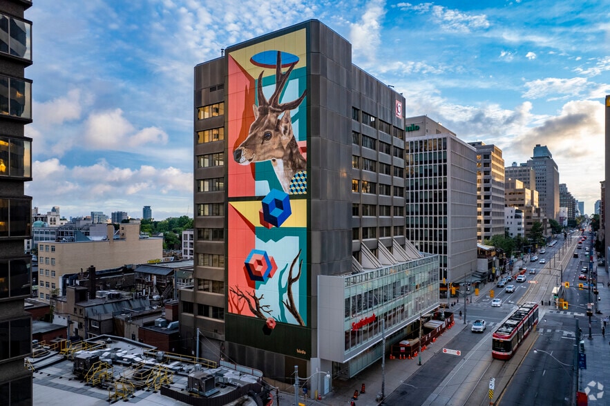 1 St Clair Ave E, Toronto, ON for lease - Building Photo - Image 2 of 3