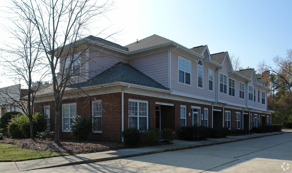 3209 Guess Rd, Durham, NC for lease - Building Photo - Image 1 of 5