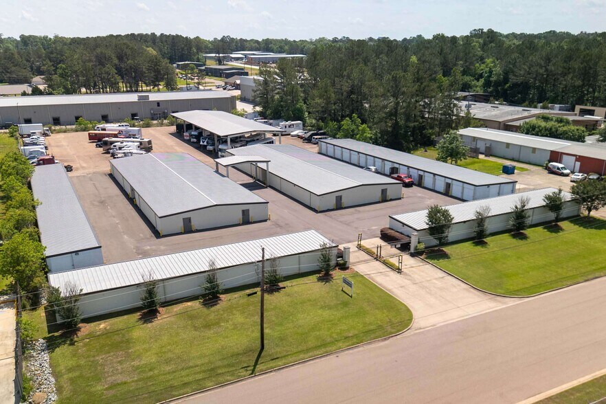 4195 Highway 80 East, Pearl, MS à vendre - Photo du bâtiment - Image 3 de 10