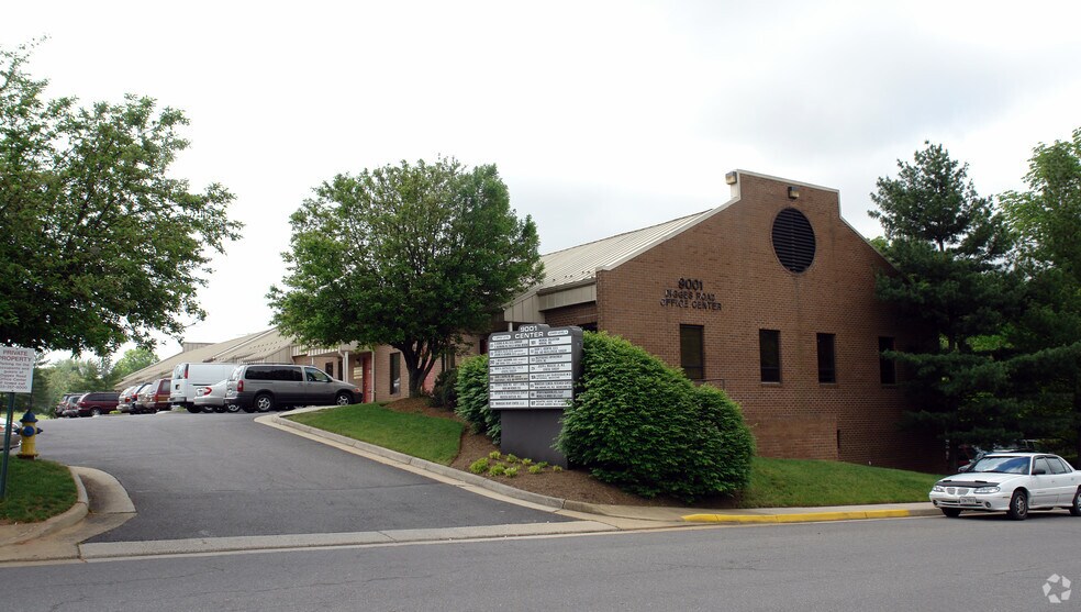 9001 Digges Rd, Manassas, VA à louer - Photo du bâtiment - Image 2 de 16