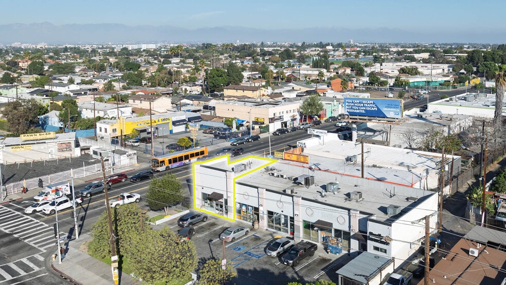 8600 S Central Ave, Los Angeles, CA à louer - Photo du bâtiment - Image 1 de 6