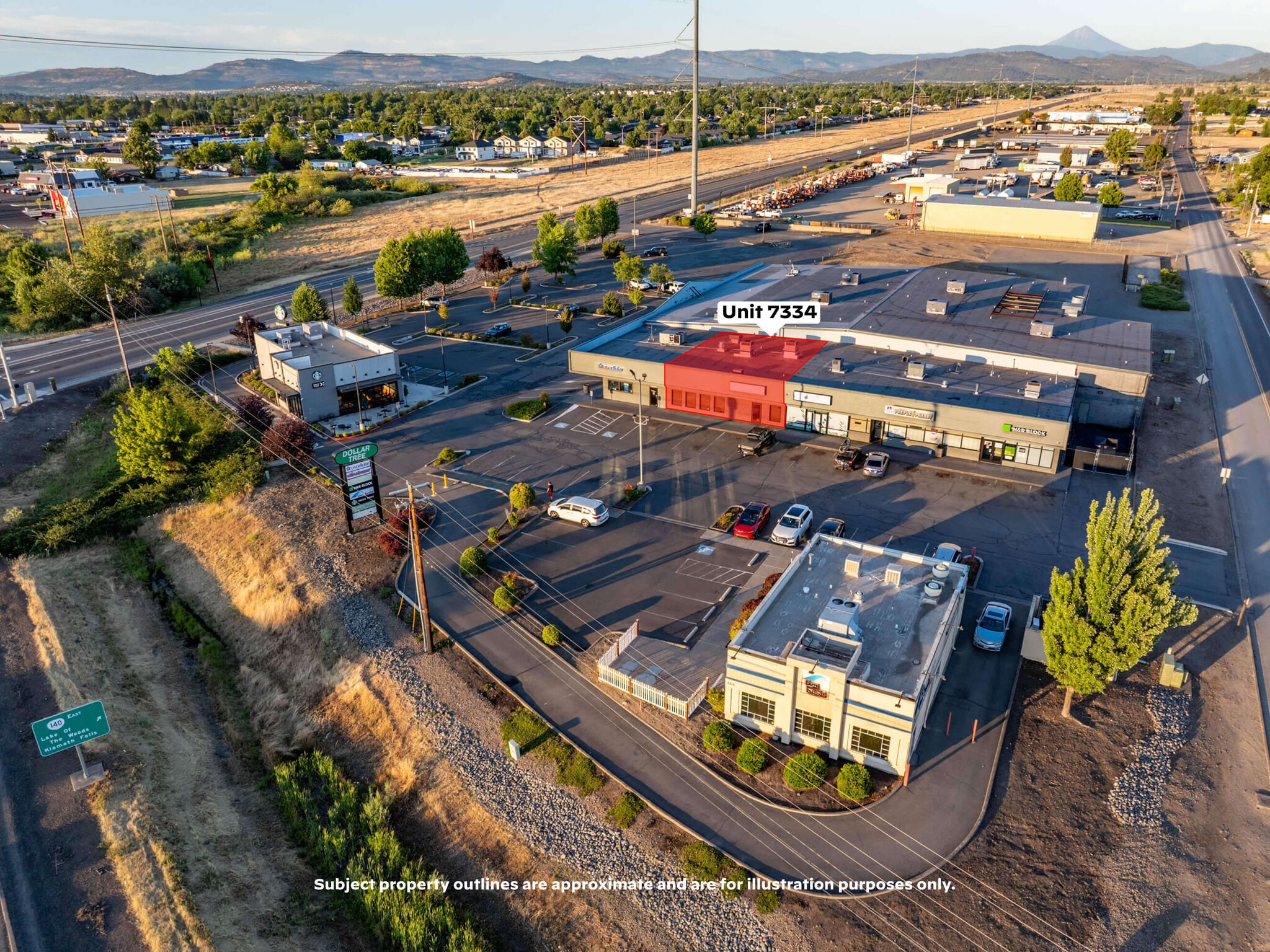 7334 Crater Lake Hwy, White City, OR for lease Interior Photo- Image 1 of 25