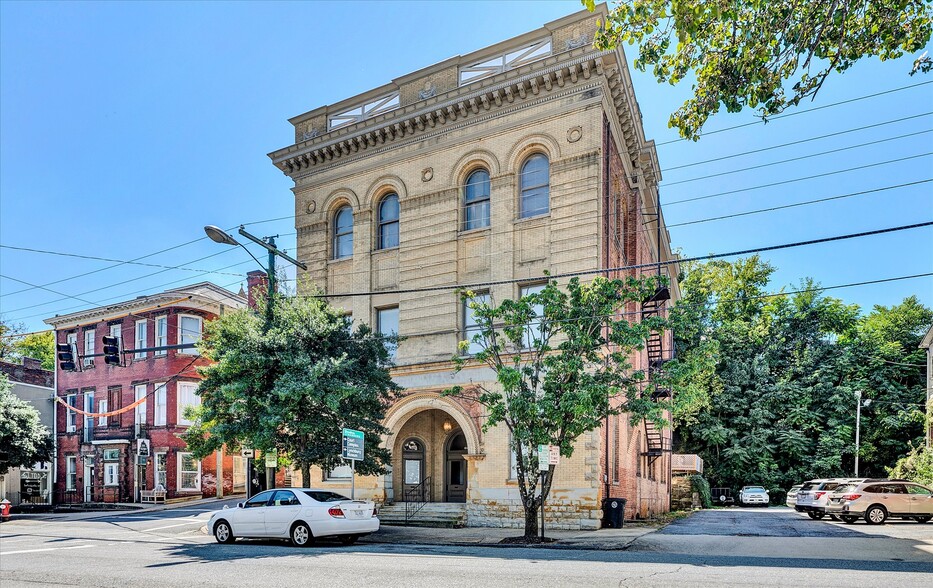 1025 Church St, Lynchburg, VA for sale - Building Photo - Image 1 of 1