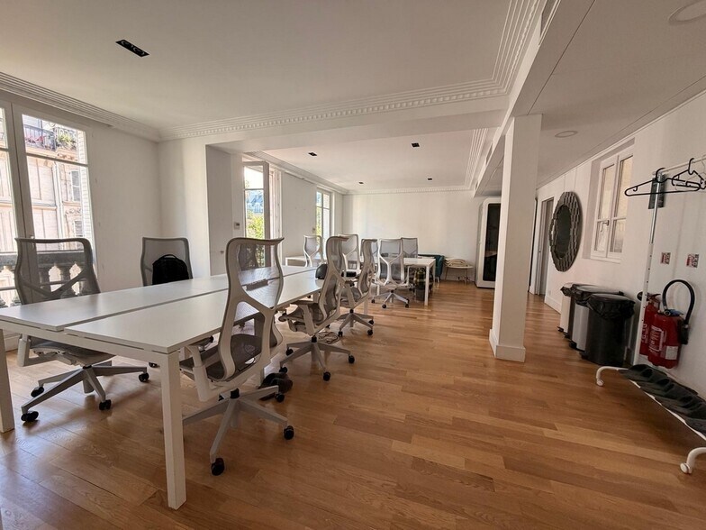 25 Rue De La Reynie, Paris à louer - Photo du bâtiment - Image 2 de 6