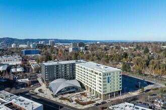 875 NE 27th Ave, Portland, OR - Aérien  Vue de la carte