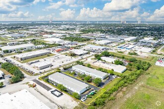 3560 Work Dr, Fort Myers, FL - Aerial map view
