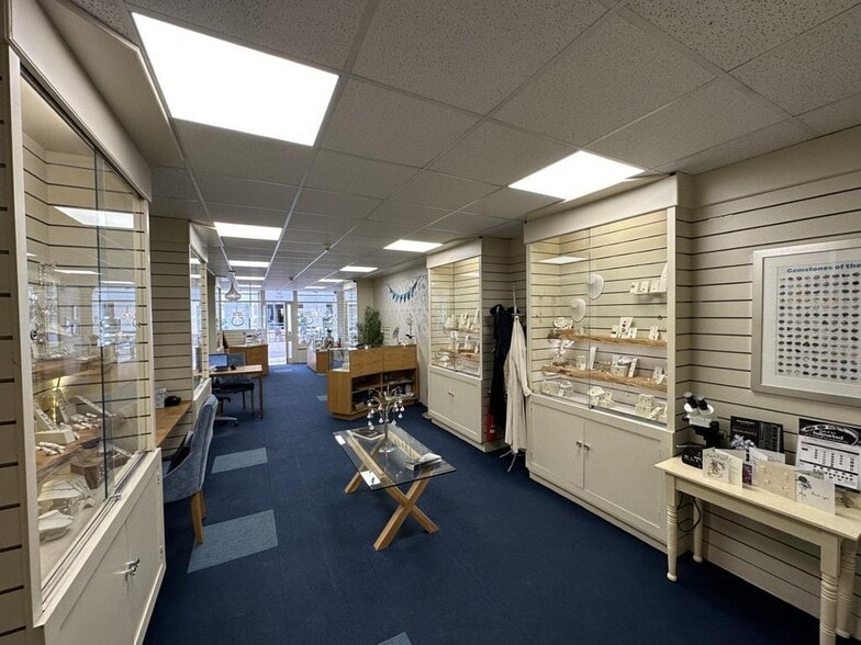 14 High St, Barnstaple à louer - Photo intérieure - Image 3 de 3