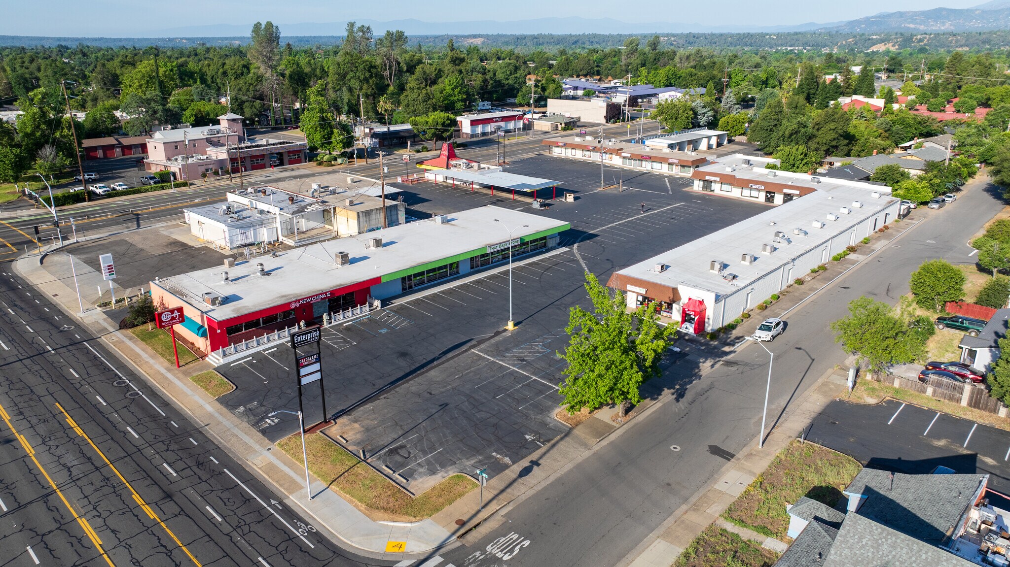 2920-2972 Churn Creek Rd, Redding, CA for lease Aerial- Image 1 of 30