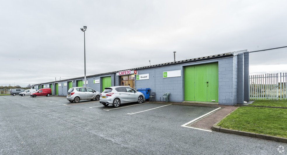 Spindus Rd, Liverpool for lease - Primary Photo - Image 1 of 9