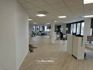 Plus de détails pour Bureau à louer