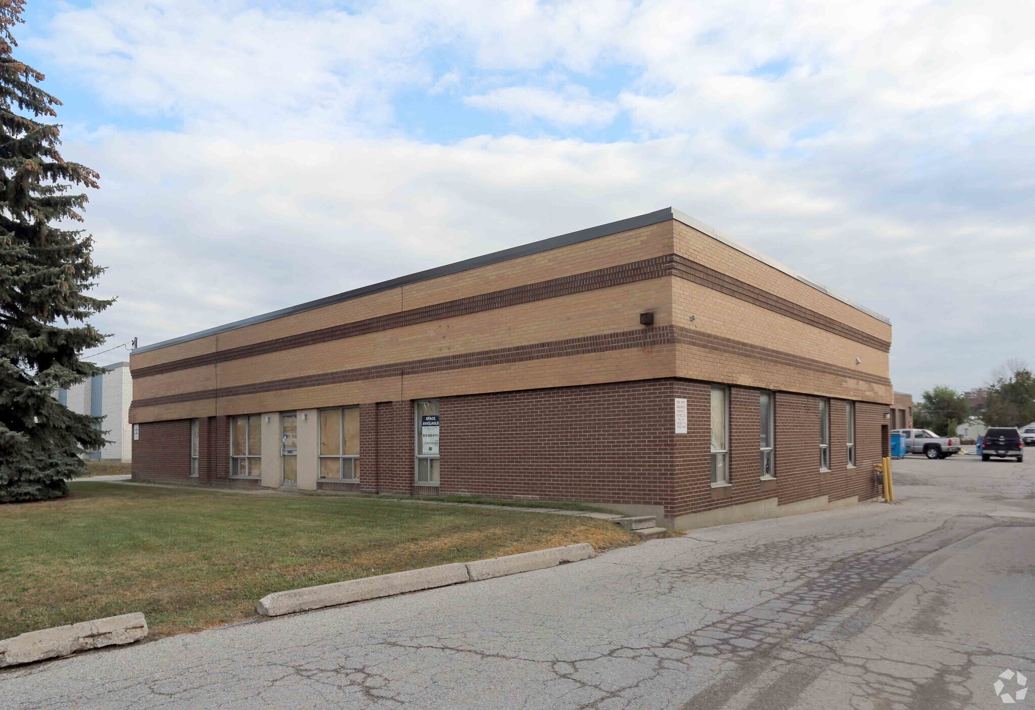 147 Norfinch Dr, Toronto, ON à vendre Photo principale- Image 1 de 1