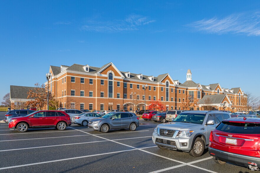 200 Banning St, Dover, DE à louer - Photo du bâtiment - Image 3 de 4