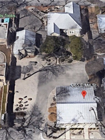 264 E Bridge St, New Braunfels, TX à vendre - Photo du bâtiment - Image 3 de 3
