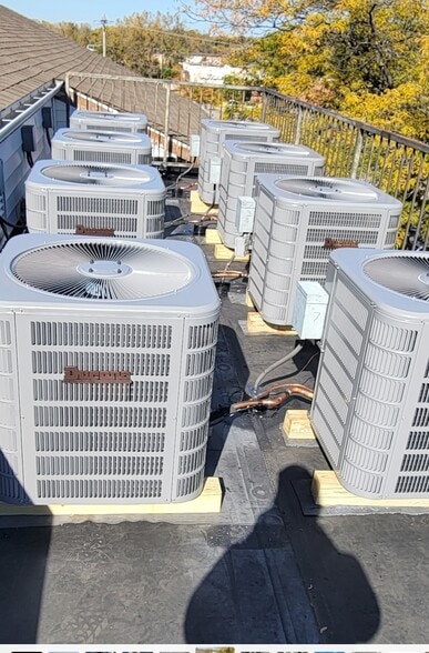 5605 Washington Ave, Racine, WI for sale - Building Photo - Image 3 of 15