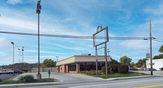 Plus de détails pour 3164 Leechburg Rd, New Kensington, PA - Commerce de détail à louer