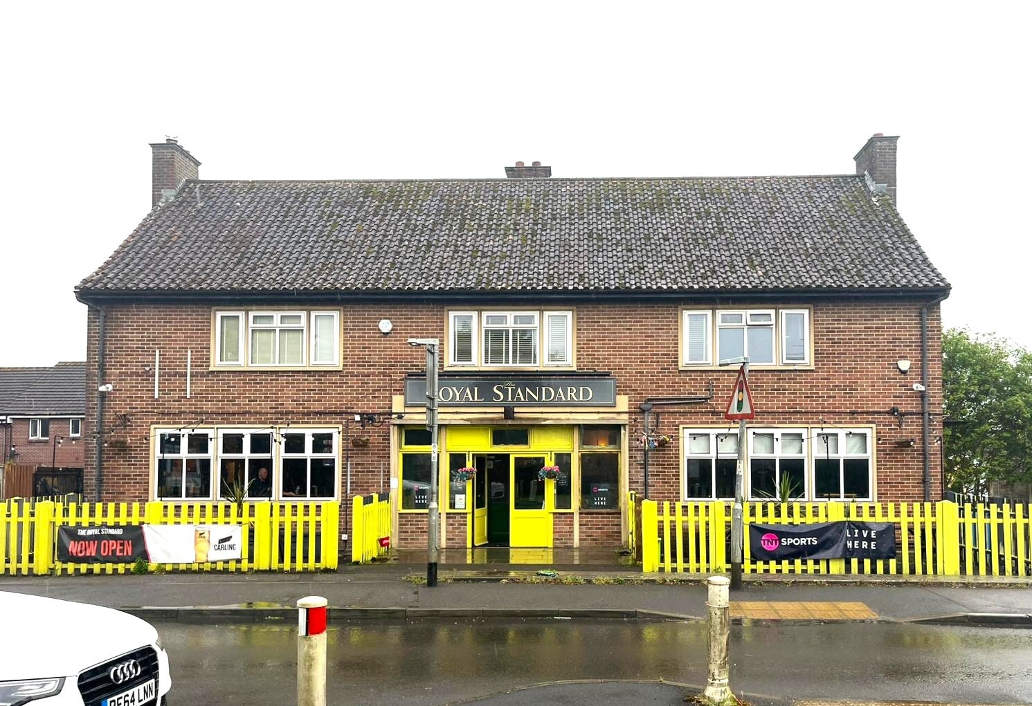Larkhill Rd, Yeovil for sale Building Photo- Image 1 of 9