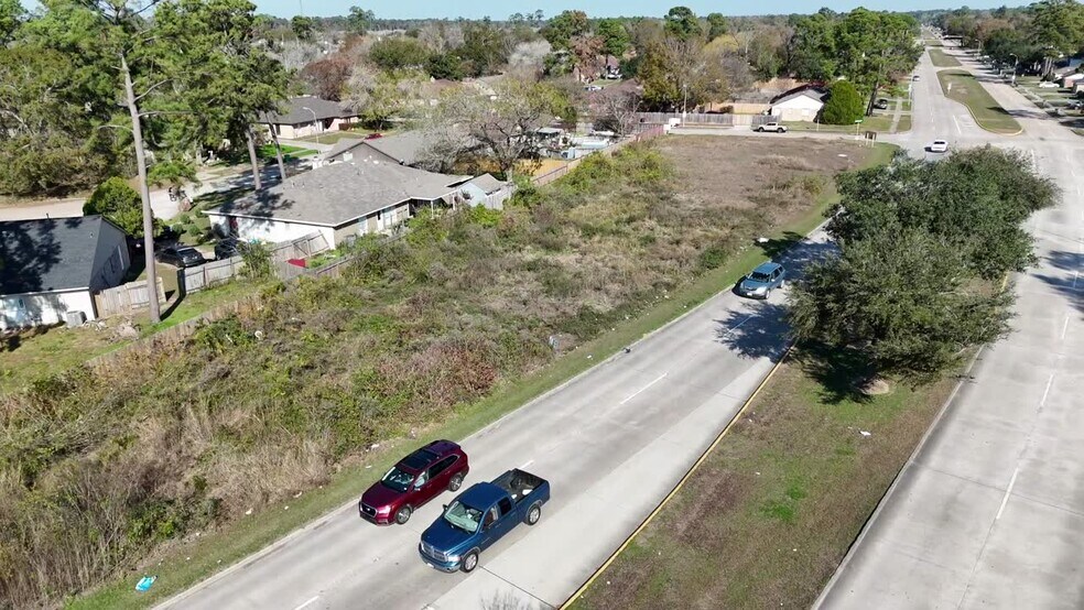 26808 Cypresswood dr, Spring, TX à vendre - Vidéo sur l’inscription commerciale - Image 3 de 8