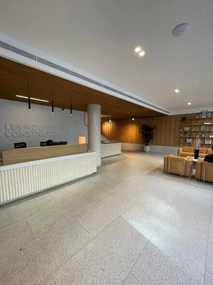 113 Avenue De Verdun, Issy-les-Moulineaux for lease - Building Photo - Image 3 of 11