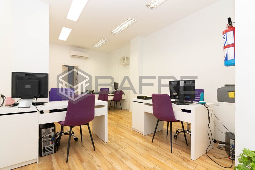 Bureau/Commerce de détail dans Madrid, Madrid à louer - Photo intérieure - Image 2 de 2
