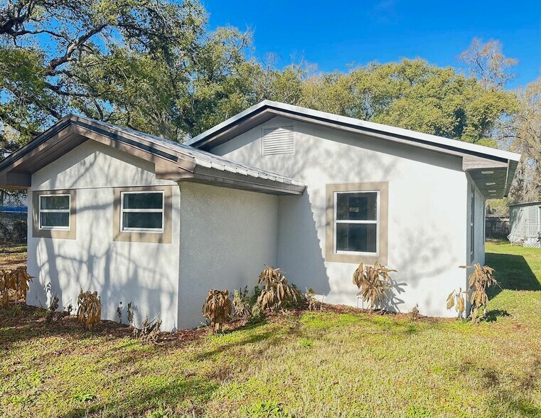 711 Nashville Rd, Lakeland, FL à vendre - Photo du bâtiment - Image 2 de 13