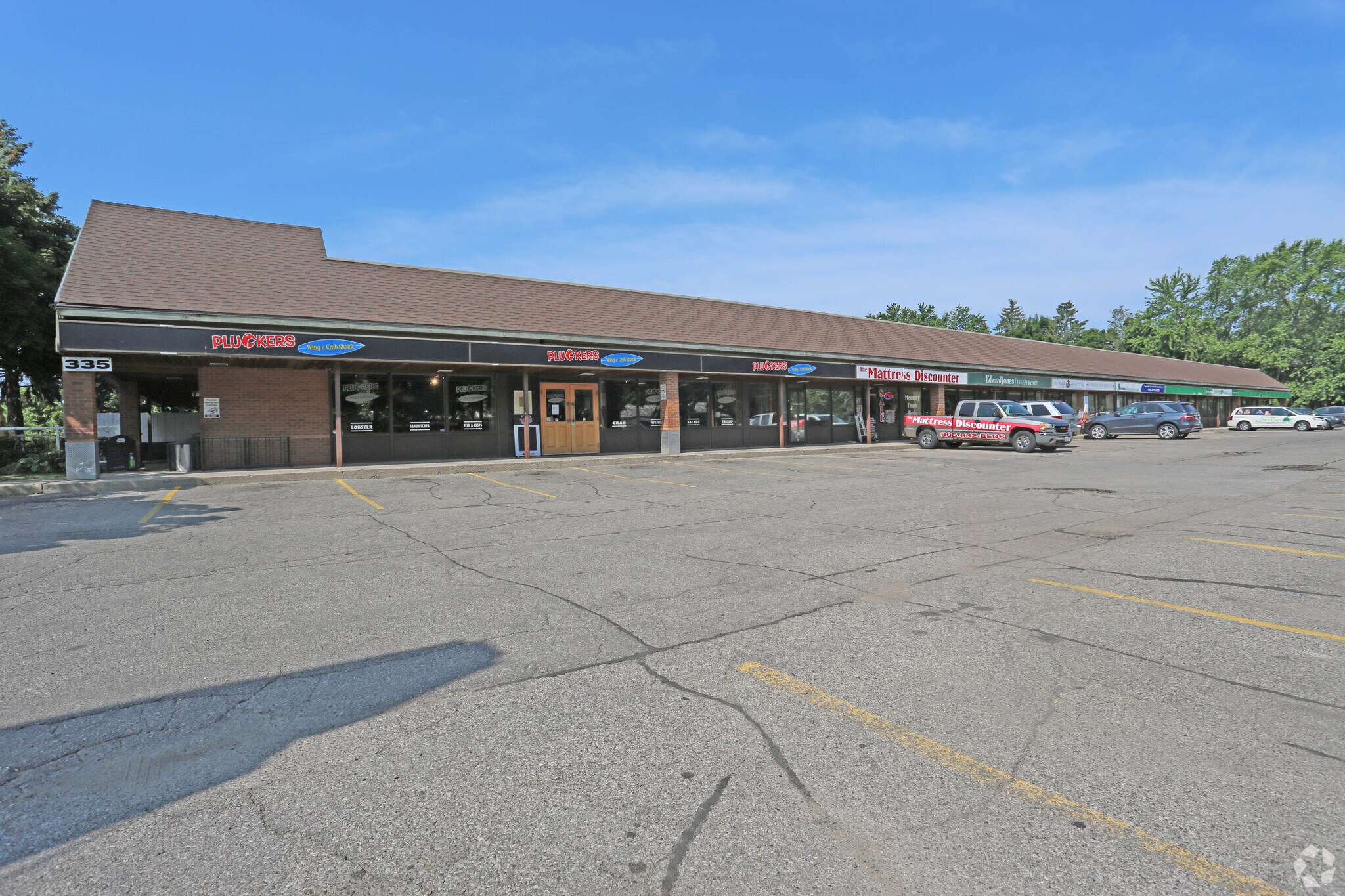 1010 Downsview Dr, Burlington, ON à vendre Photo principale- Image 1 de 1