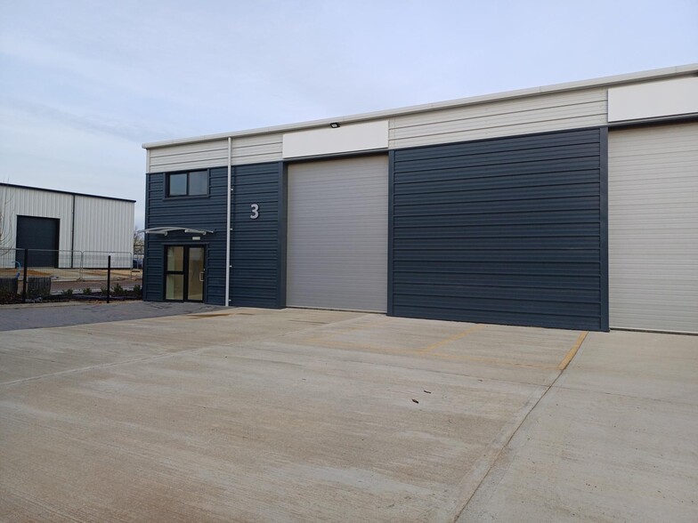 Enterprise Park, Yaxley for lease - Building Photo - Image 2 of 2