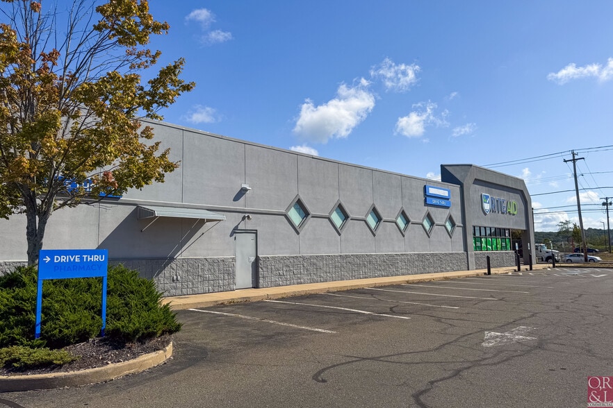 10 Hemingway Ave, East Haven, CT for lease - Building Photo - Image 3 of 15