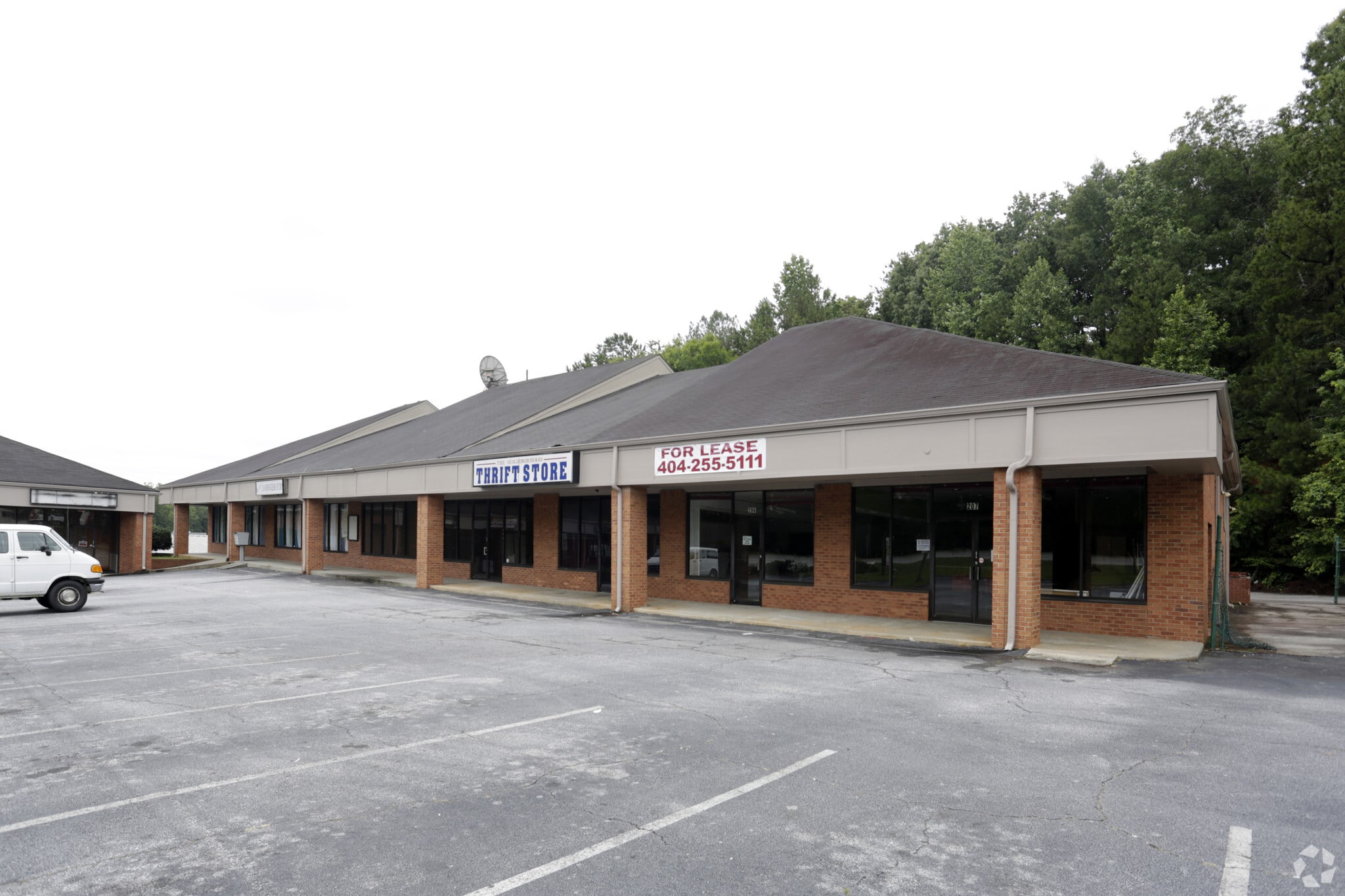 605 Indian Trail Lilburn Rd, Lilburn, GA for sale Building Photo- Image 1 of 1