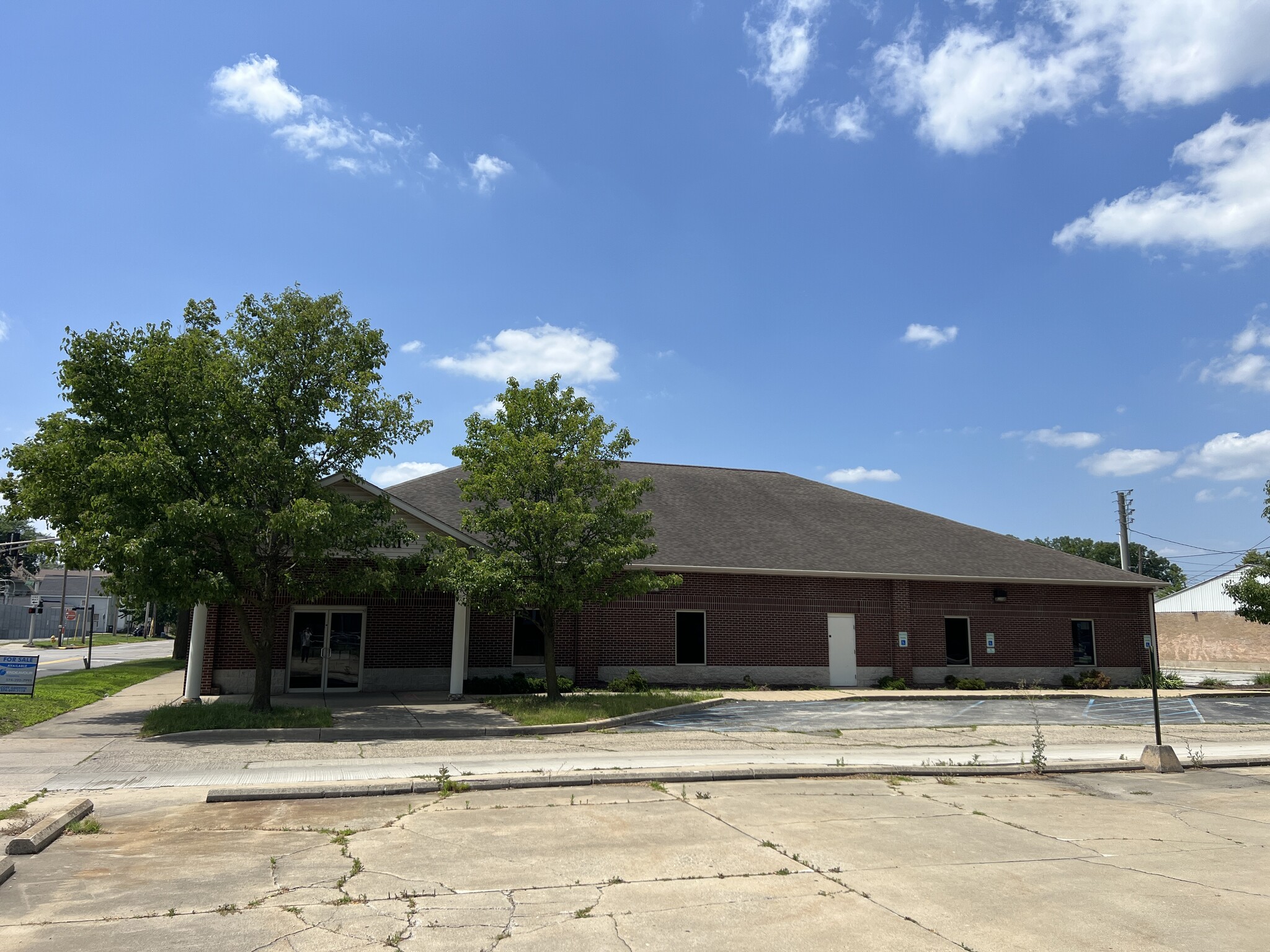 216 Harrison Street, Elkhart, IN for sale Building Photo- Image 1 of 11