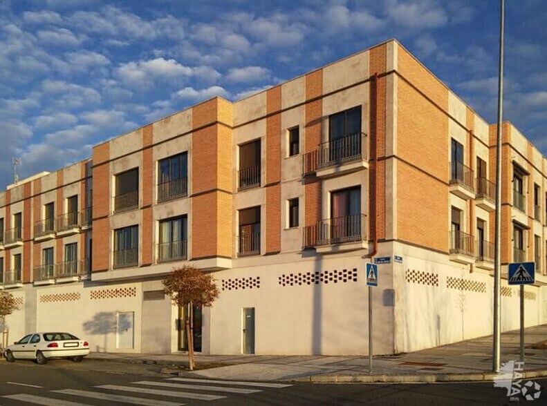 Immeuble residentiel dans Segovia, Segovia à vendre - Photo du bâtiment - Image 2 de 2