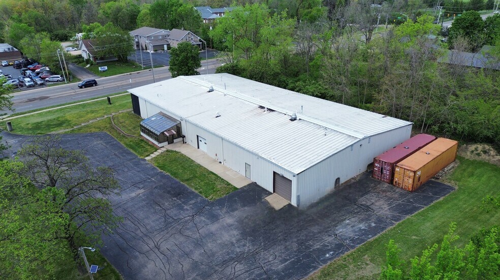 7032 N Dixie Dr, Dayton, OH à vendre - Photo du bâtiment - Image 2 de 9