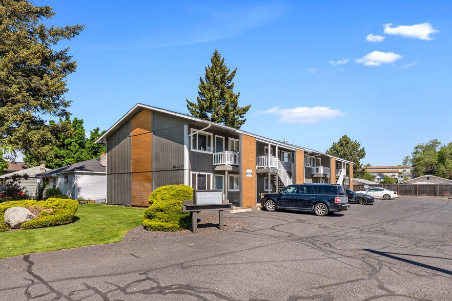 3123-3125 E Carlisle Ave, Spokane, WA à vendre - Photo du bâtiment - Image 2 de 14