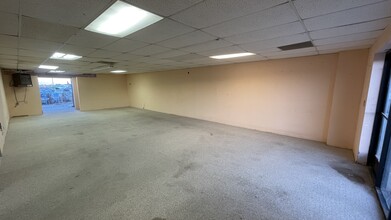 1353-1363 Inyokern Rd, Ridgecrest, CA for lease Building Photo- Image 2 of 5